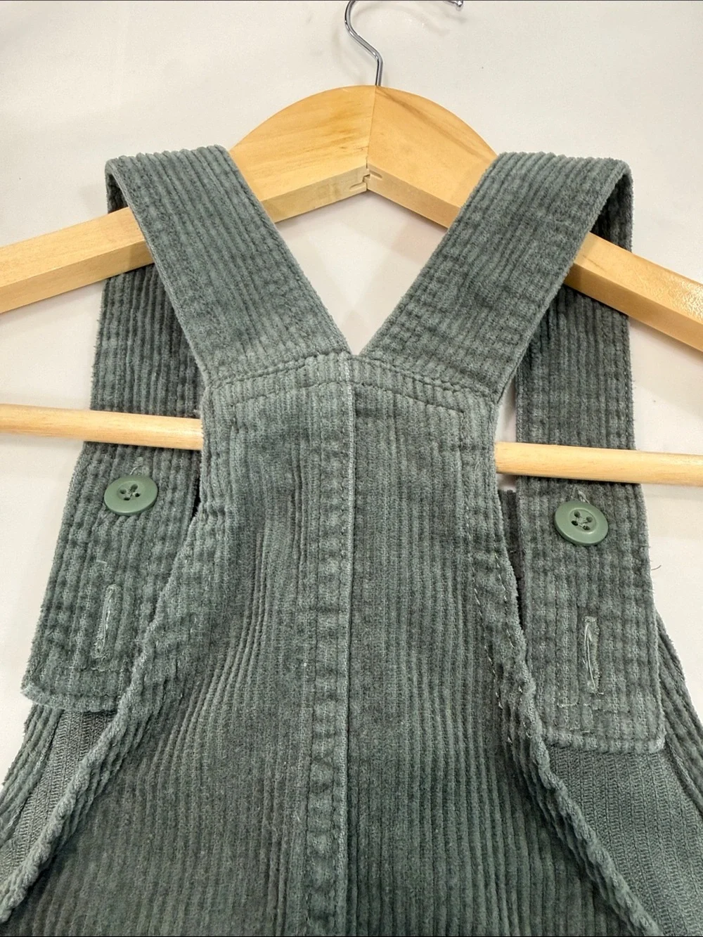 The Children's Place Olive Green Corduroy Button-Front Pinafore Dress - Picture 4 of 6